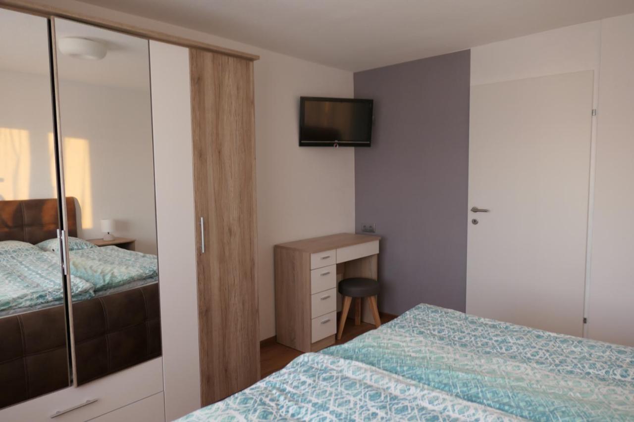 Ferienwohnung Casa Rosa Bildstein Bagian luar foto